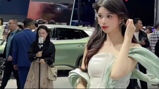 Auto Show #板板酱 #美女 #beauty #tiktok #douyin #辣妹 #甜妹 #douyu