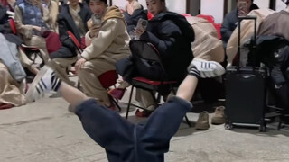 五岁街舞小男孩，这波街舞秀太厉害了！