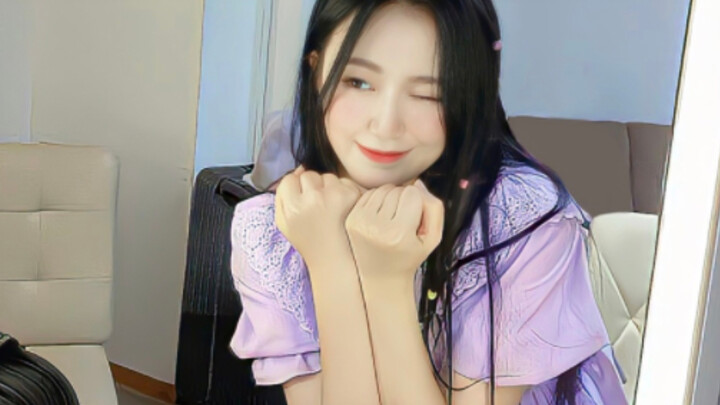 Ye Shuhua: Apa sih yang disebut sebagai citra idola? Bisa dimakan nggak? Meskipun aku terlihat kocak