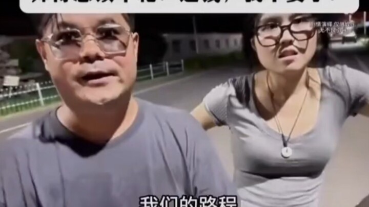 Locksmith: I’m not taking this money. I’ll lock the car up again for you—go find another locksmith w