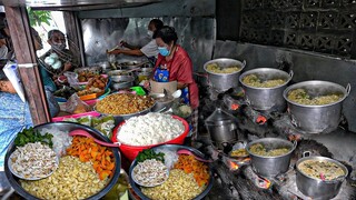 YANG NYLEMPIT PASTI NIKMAT?? WARUNG MBAH SUMI PURWODININGRATAN SURAKARTA