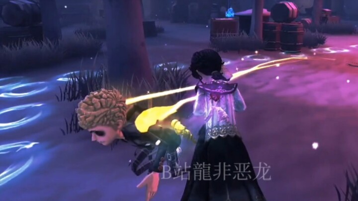 "Menemanimu di samping, melindungimu sepenuhnya"