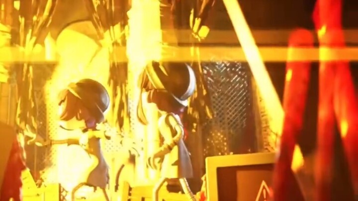 [ฆาตกรอนินทรีย์] คุณรู้ไหมว่าทำไมเทสซ่าถึงยอมลอกผิวหนังของเธอแล้วให้ซิน?