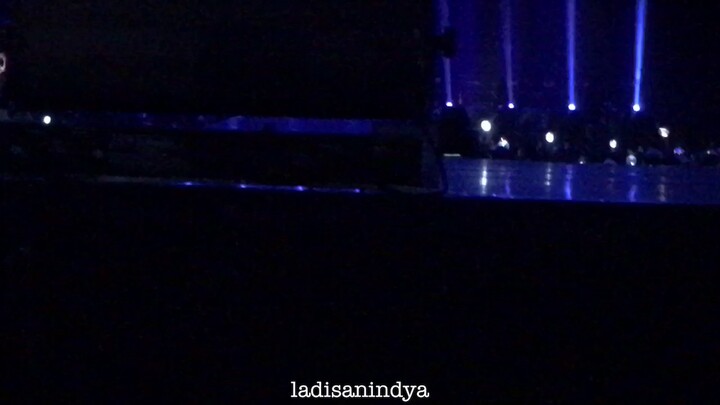 [HD Fancam] BTS Trilogy Part III Wings Tour In Jakarta Part 14 - Awake (Jin)