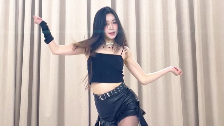 Bagus! Gulir ke bawah dan cepat-cepat lihat "Untouchable" ITZY