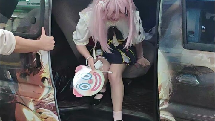 ยองชู ทาฟี มาทำอาหารที่บ้านของผู้บัญชาการเรือแล้วค่ะ