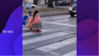 Mệt mỏi cái ông này thật