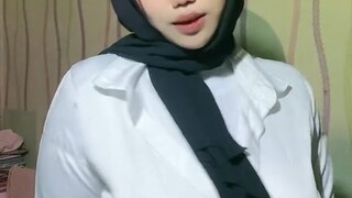 emang gak cantik