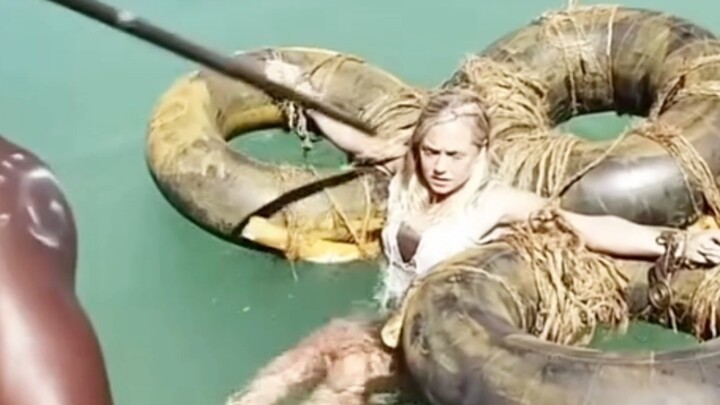 A girl can actually control sharks!