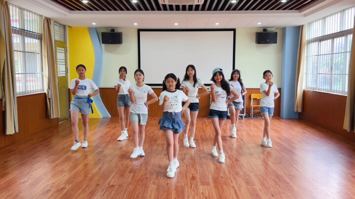 Phiên bản phòng tập vũ đạo tiểu học "123 Mộc Đầu Nhân"