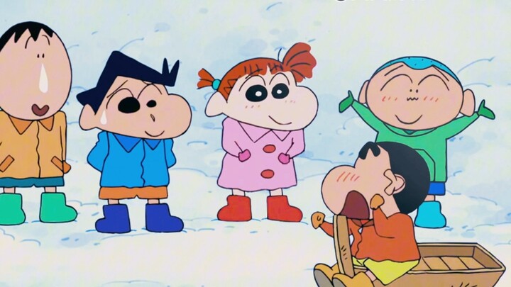蜡笔小新之小新用超大寿司船滑雪。