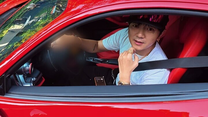 Delivering food with a Ferrari owner