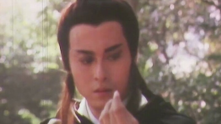 Pemuda itu mengurung diri di gua selama sepuluh tahun, hafal wajah ribuan orang; begitu keluar gua, 