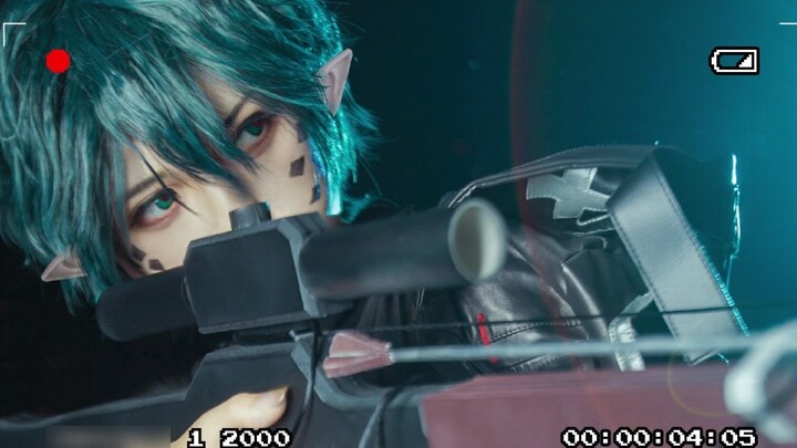 [Arknights cos] Faust, punch me through her mouth