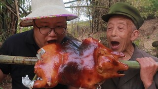 340 หยวนซื้อลูกหมู ใช้ถ่านย่าง 3 ชั่วโมง "ทำหมูหัน" มันหยดติ่งๆหอมฉุย