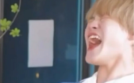 Các anh chị hát chính ơi… tai em hơi bị “Apa” rồi đấy!👂🩸