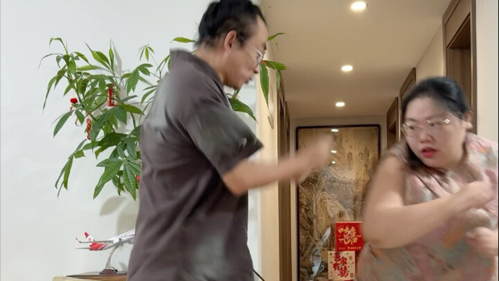 Kurasa aku bisa melakukan nada lembut ini! Lihat aku memukau istriku! #tantangansuaraklip #kipas ang