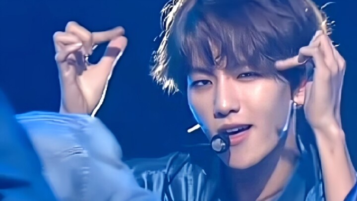 “The God of Concept Digestion” [Scroll Past and You’ll Regret It] Baekhyun: Edit more! I love watchi
