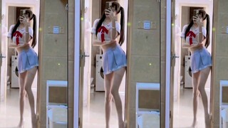 双马尾+JK+嗨丝，三倍暴击～JK小姐姐
