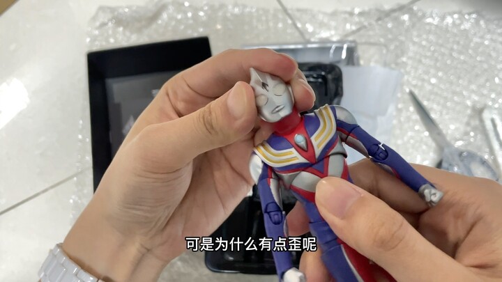 开箱迪迦SHF｜到底是什么原因让当代大学生不太正常..