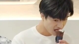 Gemini Minding His Business Part 1π€π€