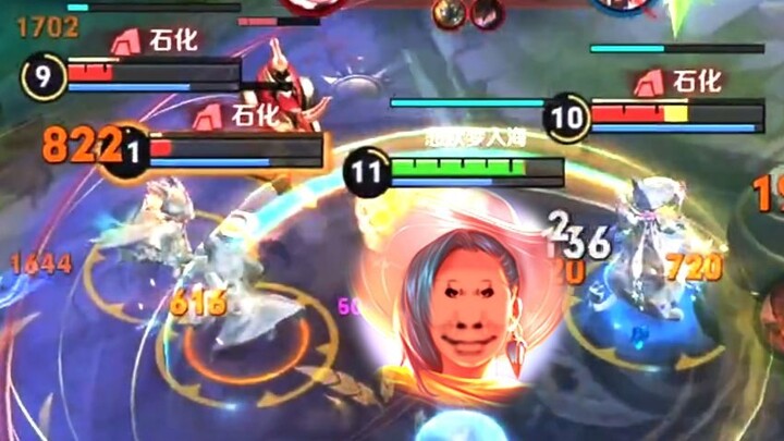 Pahlawan ini benar-benar gila kuat!