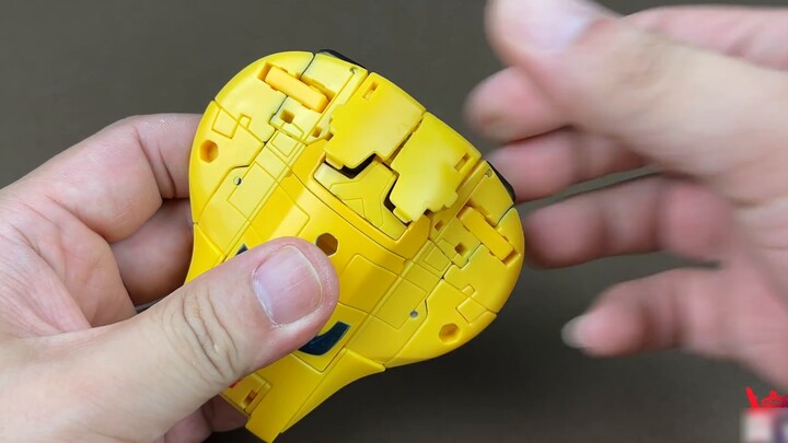 นี่คือสิ่งที่คุณจำครั้งแรกที่คุณเห็นผึ้งหน้าตาเป็นอย่างไร? Transformers Speed Transform Video-Studio