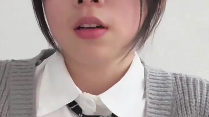 Kiriman Penggemar | Sesekali juga ingin mengganggumu, tapi tak punya keberanian apalagi topik pembic