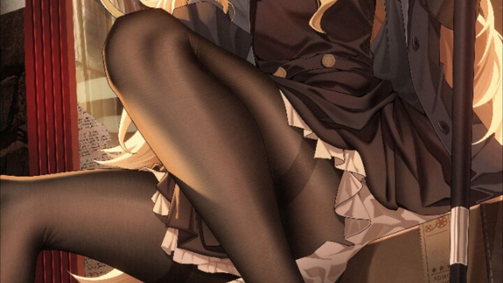 The student wore smelly black stockings for a whole day, and when she took them off the whole room w
