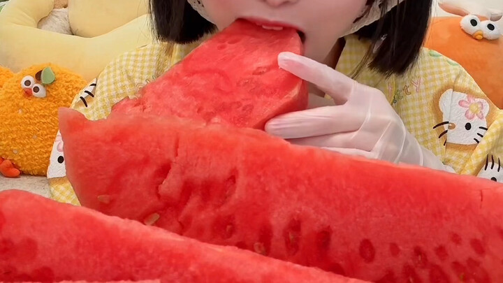 No chit-chat, just eat—this big red watermelon had me laughing.