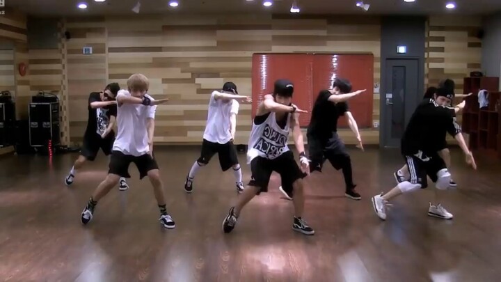 BTS We Are Bulletproof Pt.2 Mirrored Dance Practice