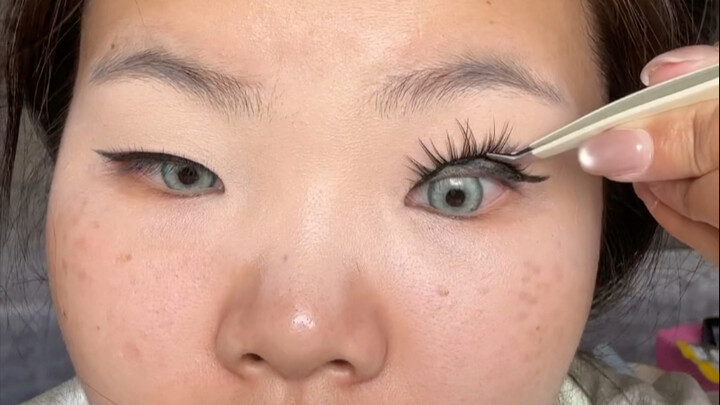 แต่งหน้า! ทุกคนไปแต่งหน้าเดี๋ยวนี้!!!