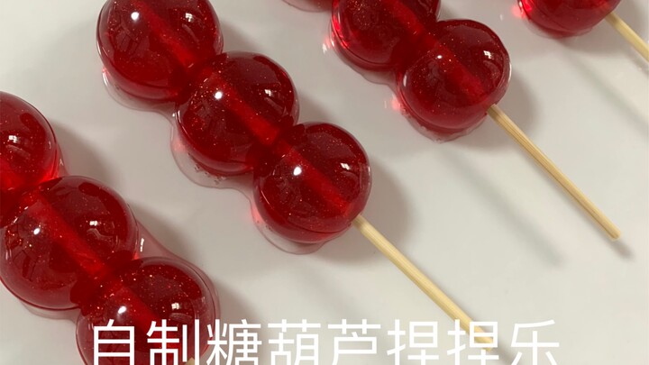 Homemade candied hawthorn stick squishies—now that’s the New Year vibe!