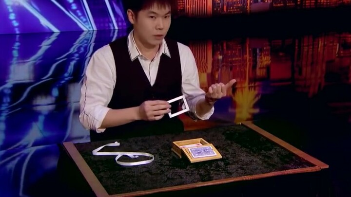 Jika Anda belum memahami avatar berbasis waktu JOJO, ini dia, avatarnya ada di America's Got Talent!