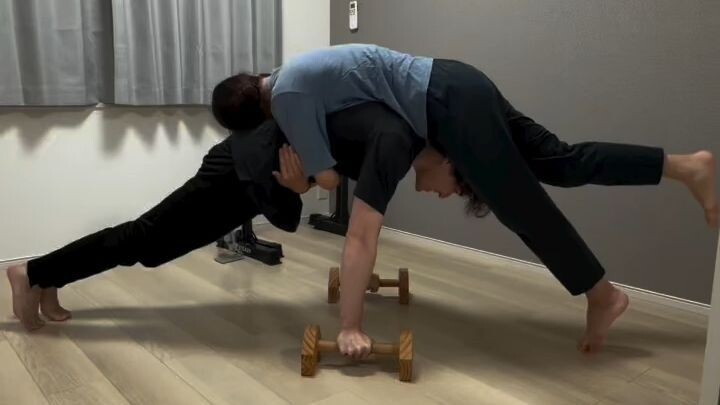 Calisthenics with My Wife | Couple Workout in Japan