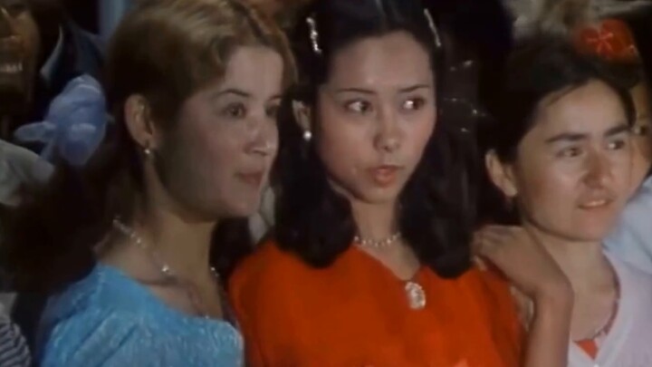 Klip tarian yang dibawakan oleh penari terkenal Reihan Abilizi, juara Kompetisi Bakat Tiongkok Globa