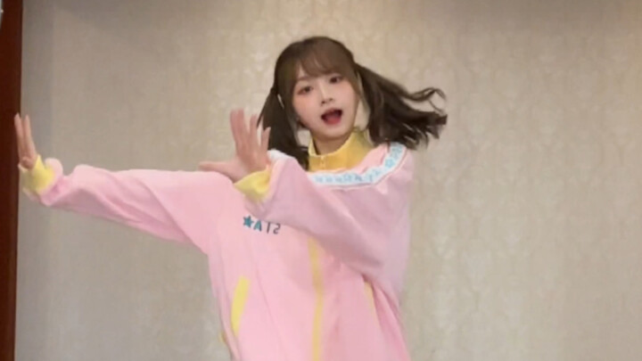 I did the Umaru-chan gymnastics (・ω・)ノ!