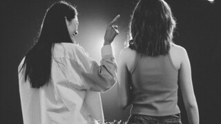 用眼泪女王的片头打开我们的秘密