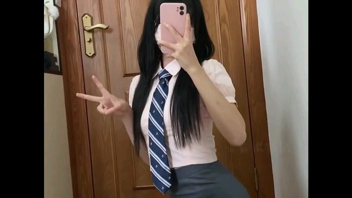 Lý Bạch say thì làm thơ, còn bạn say thì làm gì?