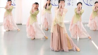 Classical dance "Grandma Bridge"——Original by Teacher Fan Fan