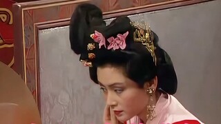 Sự chuẩn bị của các cô gái trước Tết Nguyên đán