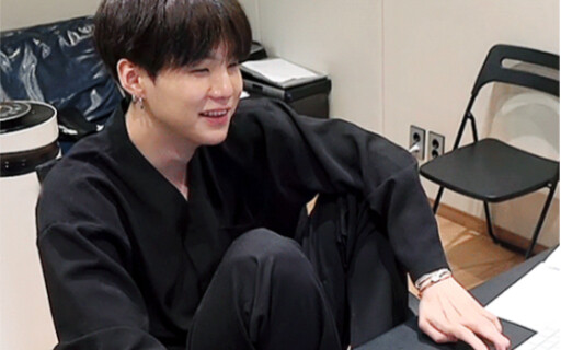 Min PD. This's the feeling of heartbeat.