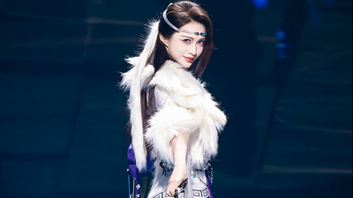 【ยู】ใช่แล้ว ฉันเป็นสาวดาบในงานฉลองครบรอบสามปีของเจี้ยนหวาง