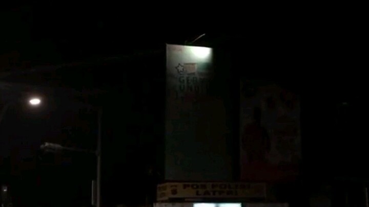 Jomblo yang sabar ya pasti ketemu dengan pasangan yang cocok😁😁