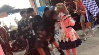Terkejut! ! ! Masyarakat takut rumah militer, berani banget ikut pameran komik...