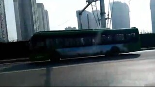 【武汉公交 | Wuhan Bus】2021.3.14 街拍658路扬子江精典411E810 | Street Photo Bus No.658 on March 14, 2020