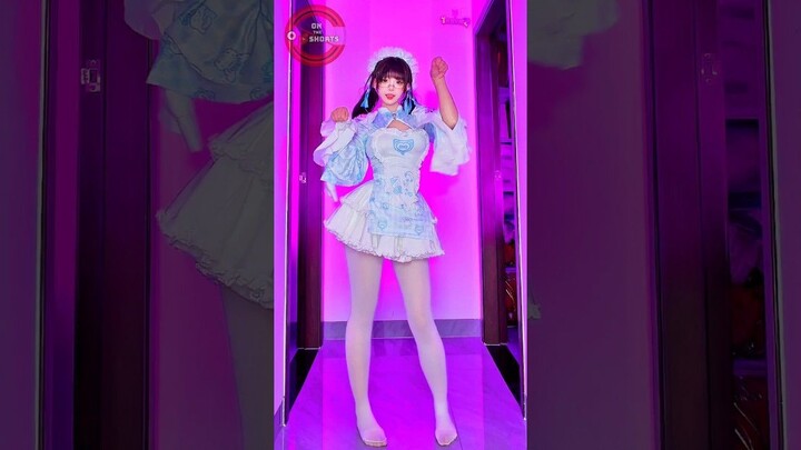 Spectacles Maid Cafe Cute Dance ❤️ Maid Cosplay #shorts