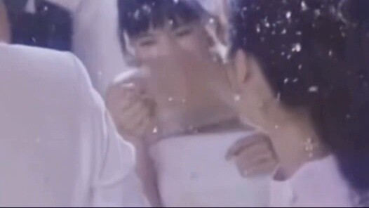 Đó là nụ cười khi tôi ở bên bạn bè! ! !