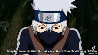 thầy Kakashi lúc nào cũng ngầu hết sức 😁