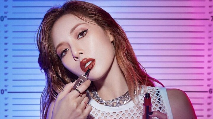 Korean sexy wild horse Kim Hyun-ah lip & hip sexy high energy mixed cut